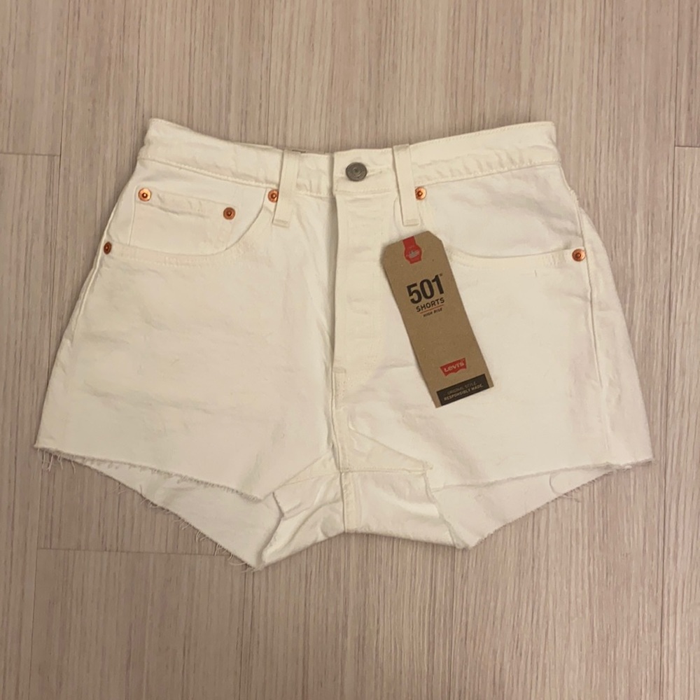 High Rise white shirts by Levi’s size 26 BNWT